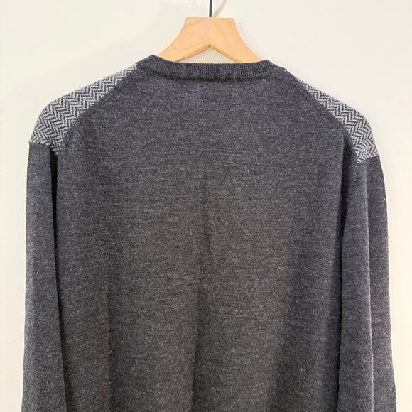 JOS.A.BANK Merino Wool Sweater Large Herringbone Grey Black - Picture 10 of 11
